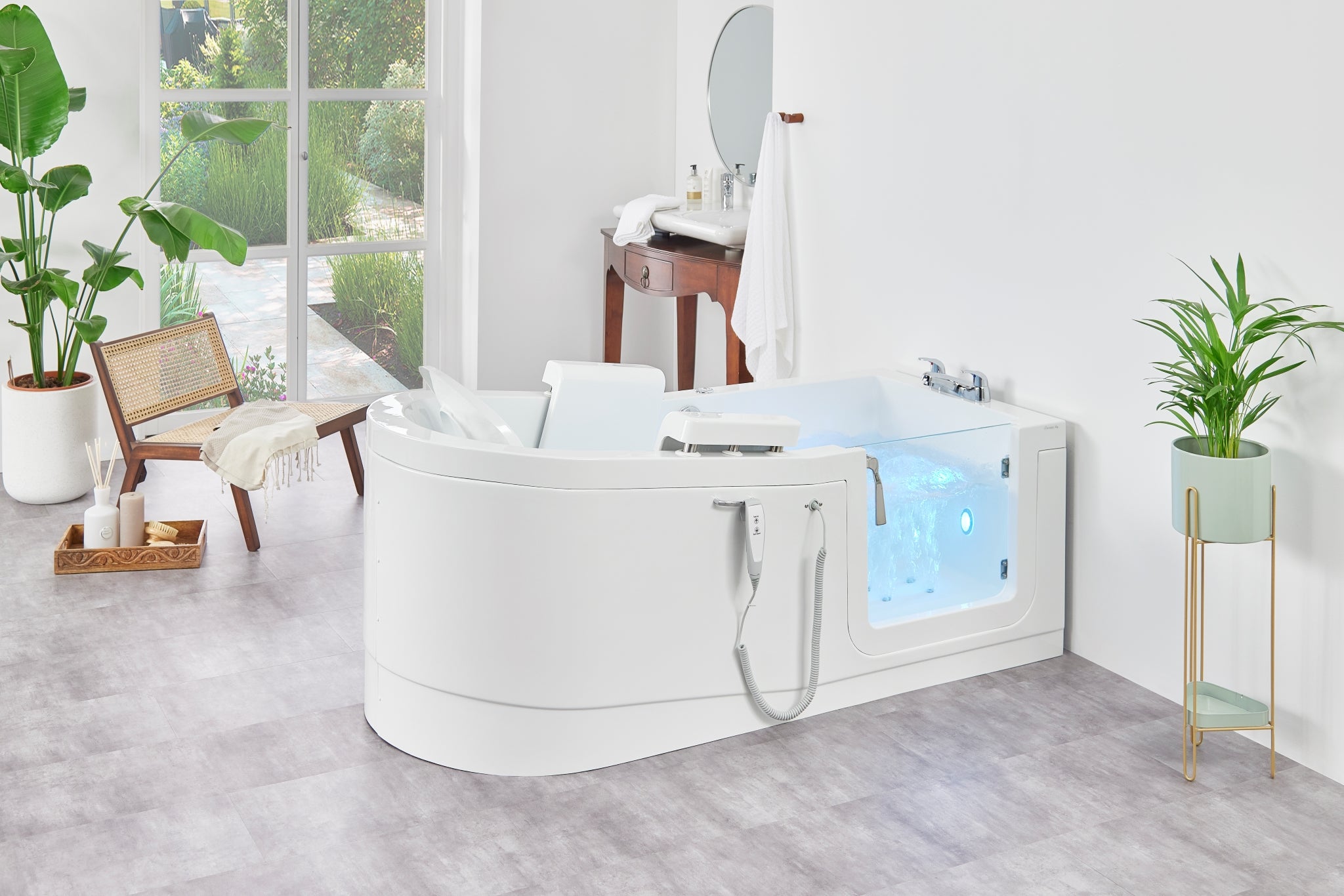 Easy riser walk-in badekar – SmartHome