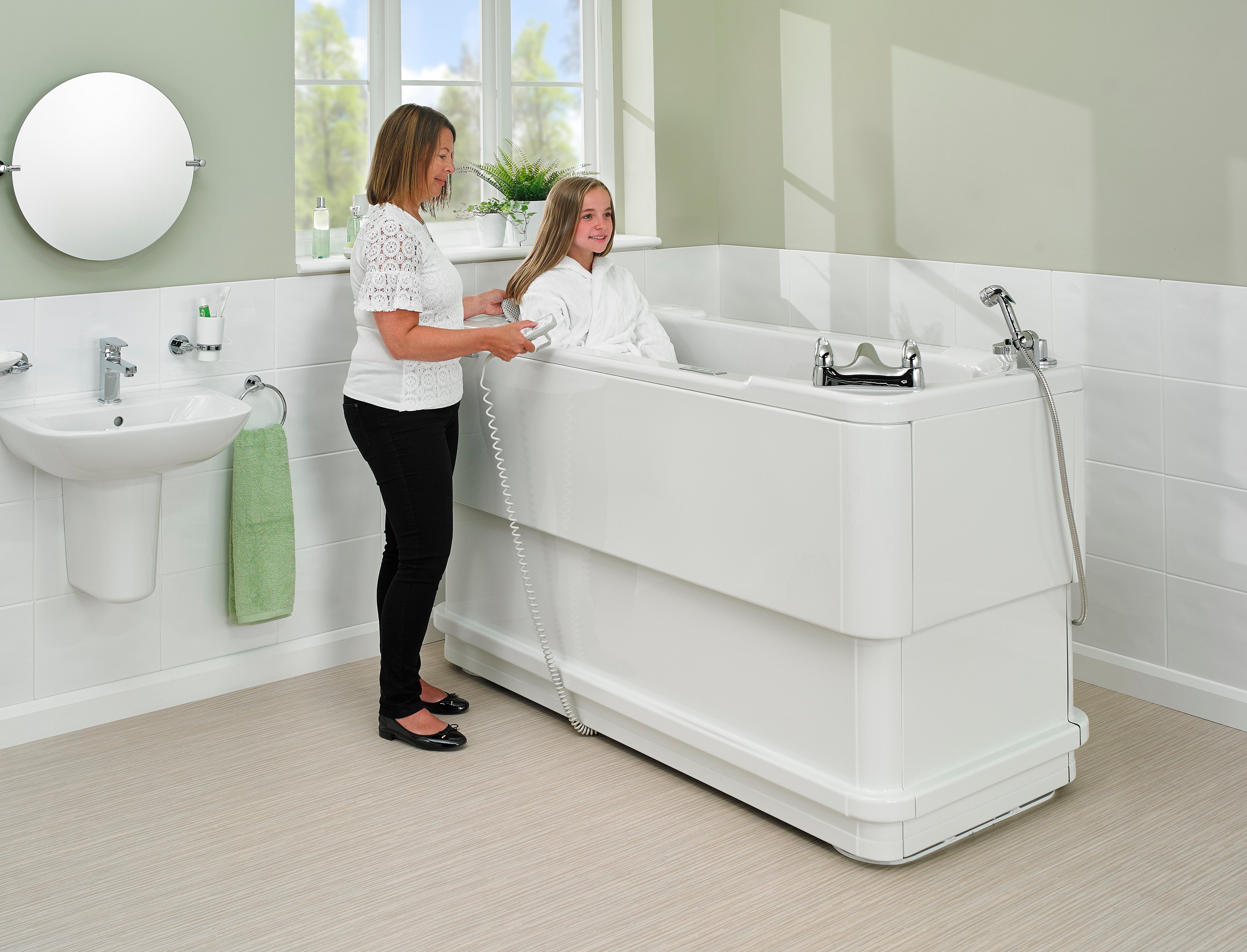Gemini platforms badekar til børn og unge – SmartHome