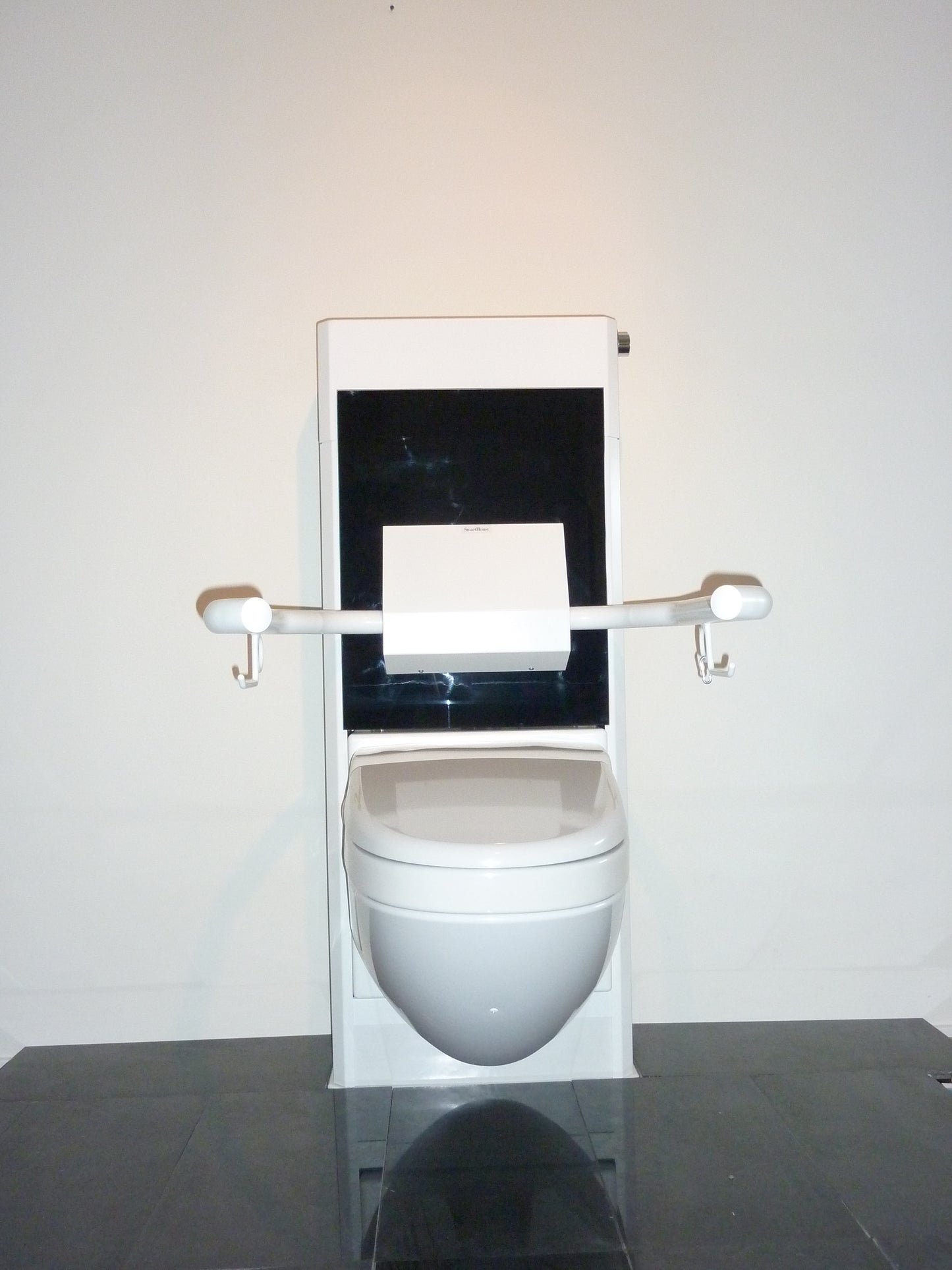 HS 130 K hæve/sænkesystem til væghængte toiletter